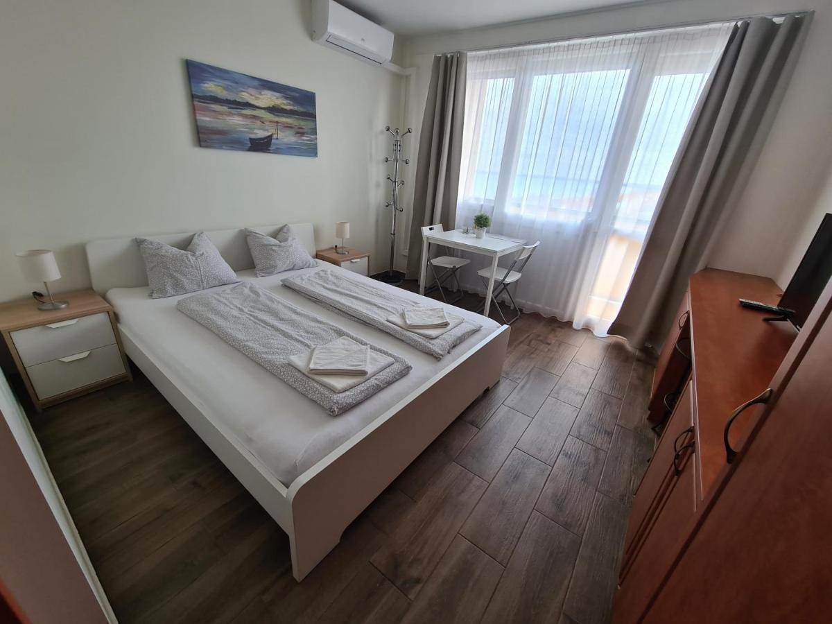 Surman Apartmanok Siofok Bagian luar foto
