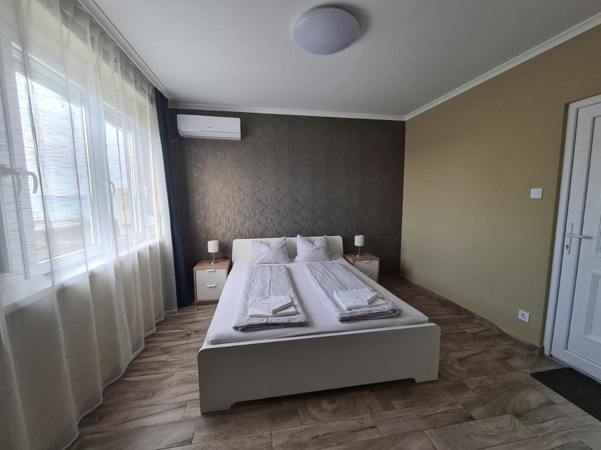 Surman Apartmanok Siofok Bagian luar foto