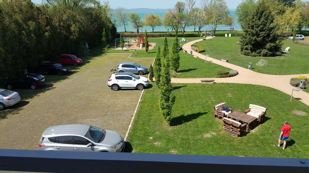 Surman Apartmanok Siofok Bagian luar foto
